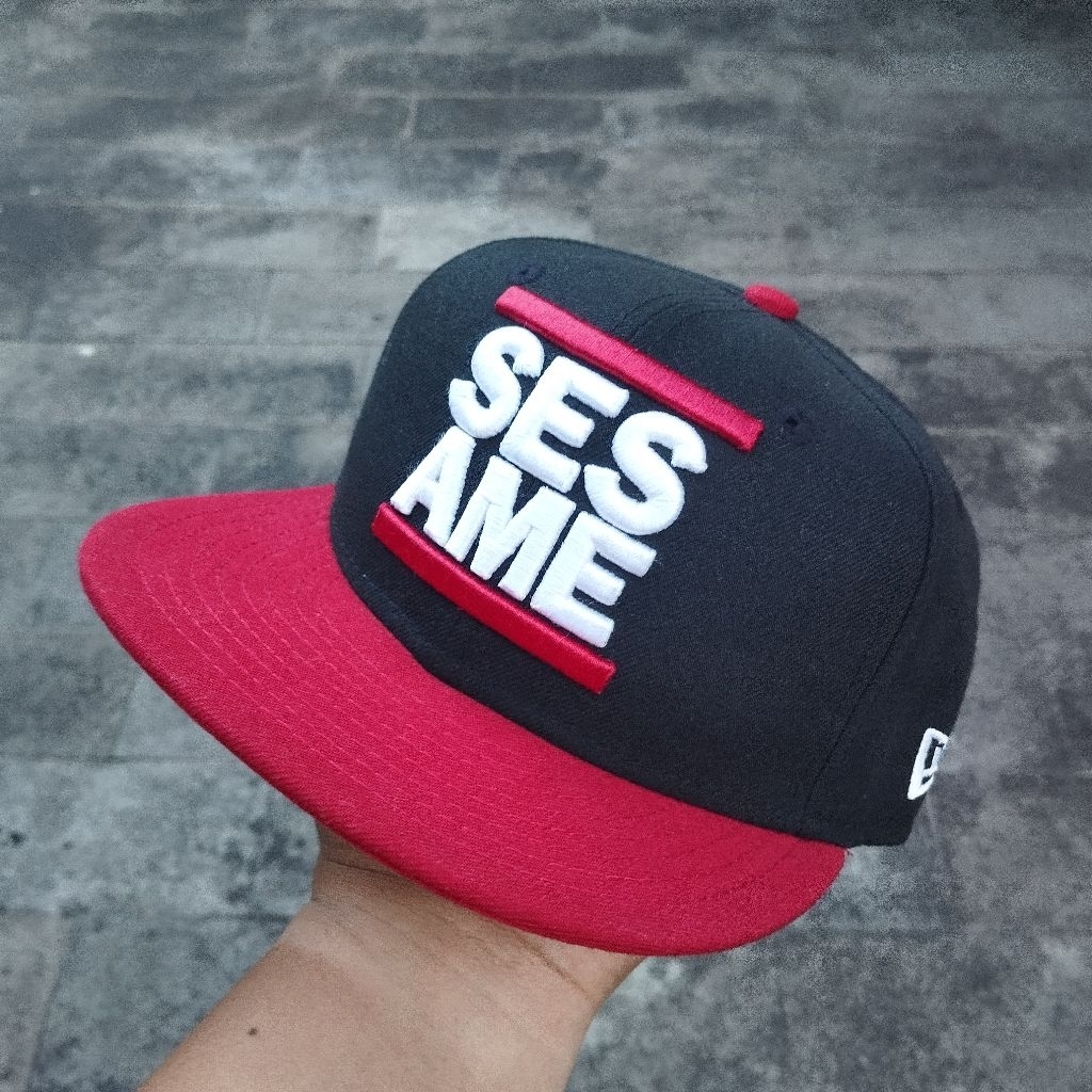 Topi snapback SESAME STREET X NEW ERA 9FIFTY ORIGINAL