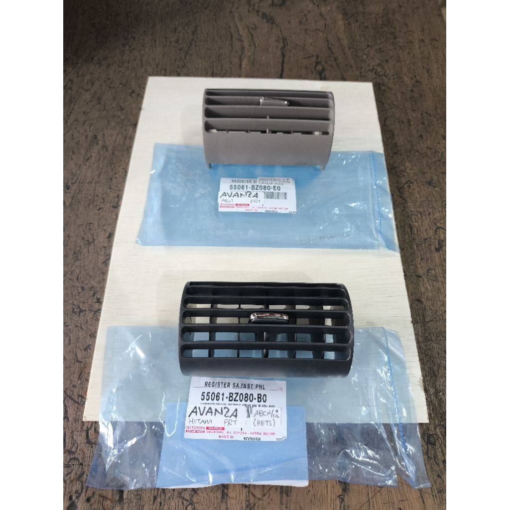 Kisi-kisi ventilasi angin grill AC dashboard dasbor depan Toyota Avanza Daihatsu Xenia lama VVTI 200