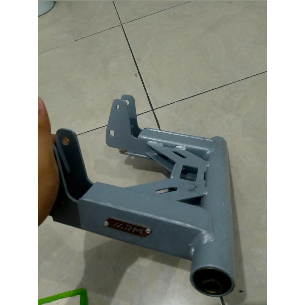 MOUNTING AEROX