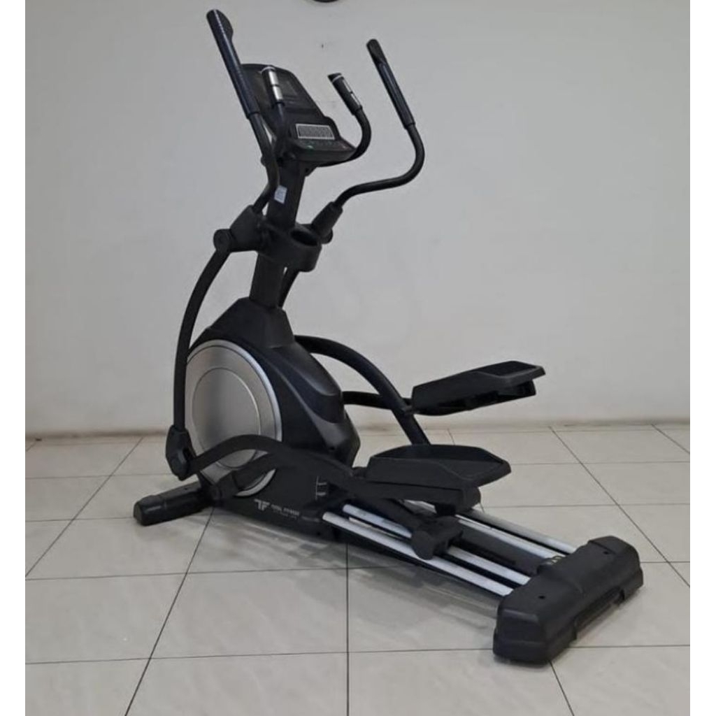 Alat Fitness Elliptical Bike Komersial Total fitness
