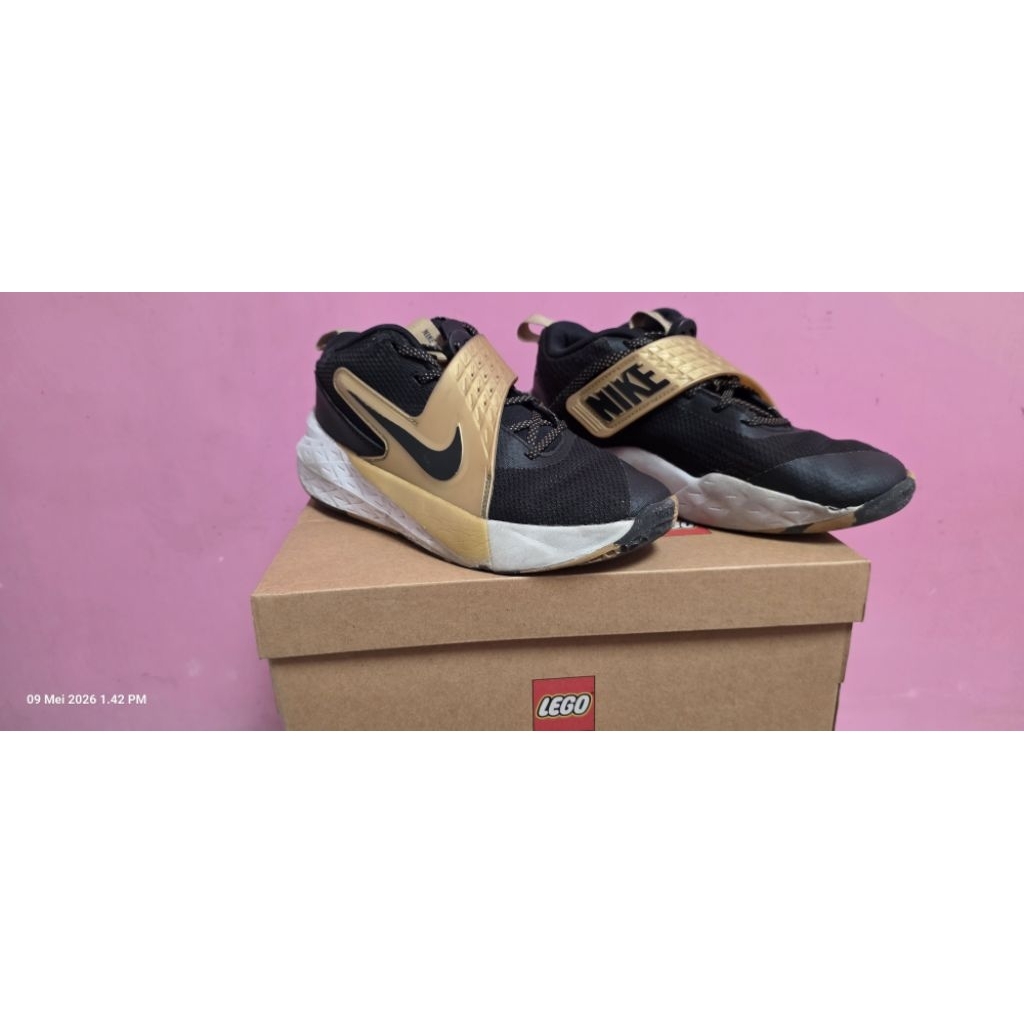 sepatu Nike basket preloved Uk 38
