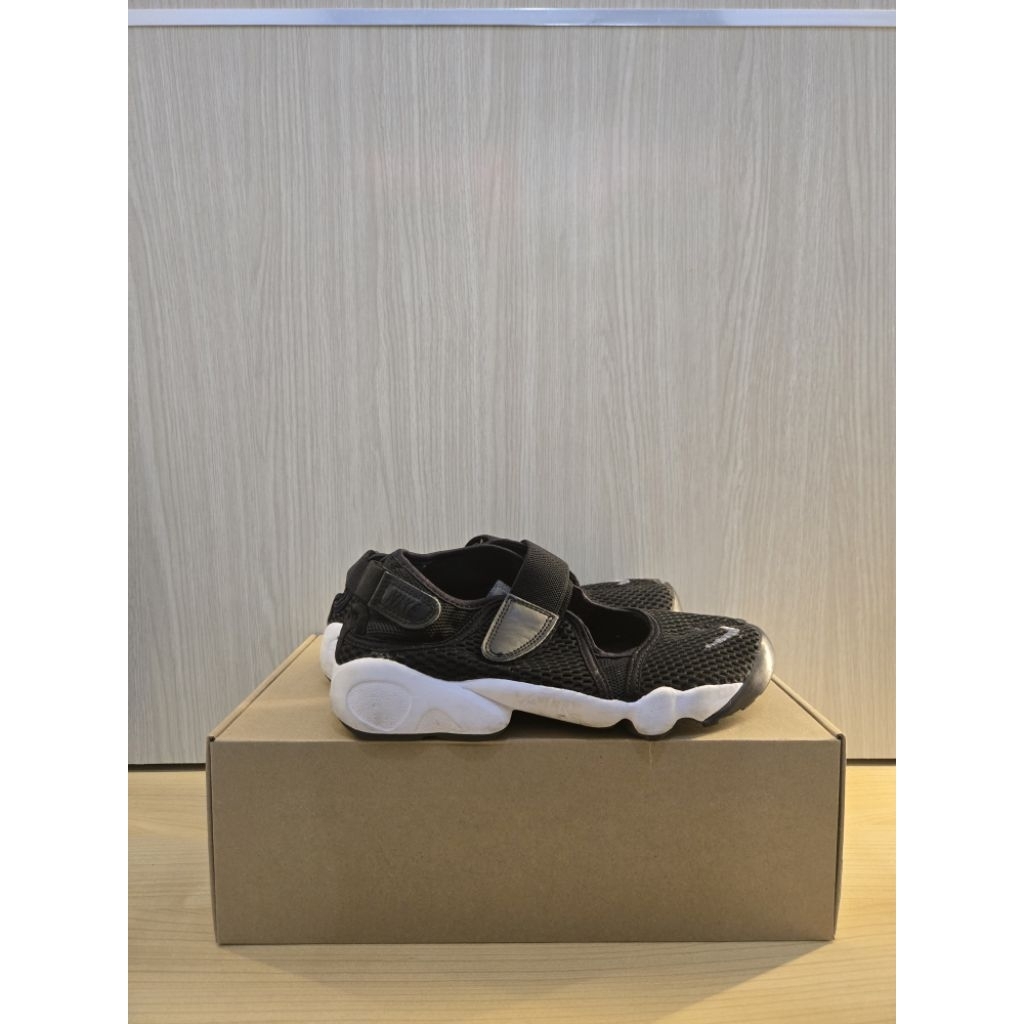 NIKE WMNS AIR RIFT BR Black