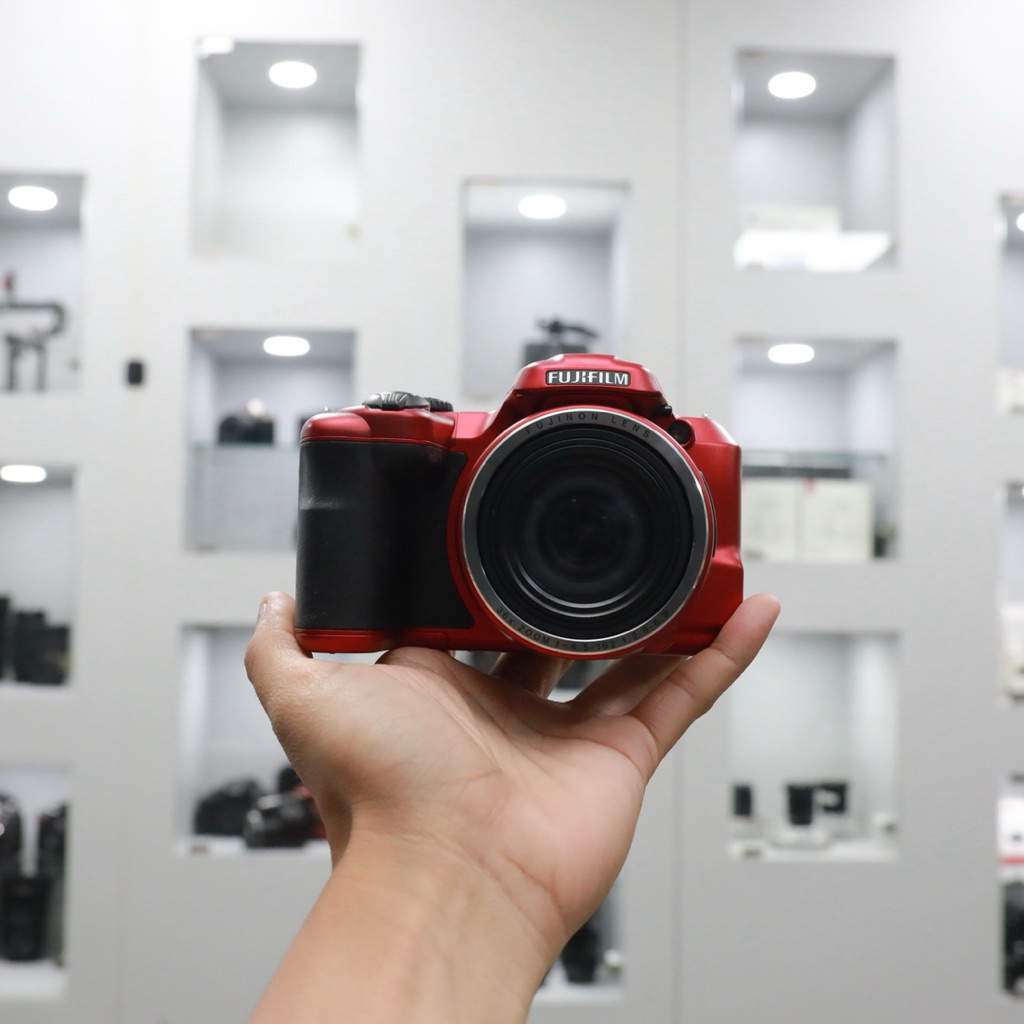 Fujifilm Finepix S8600 Prosummer Camera