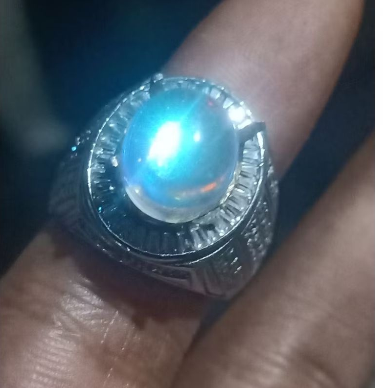 cincin batu kalimaya India