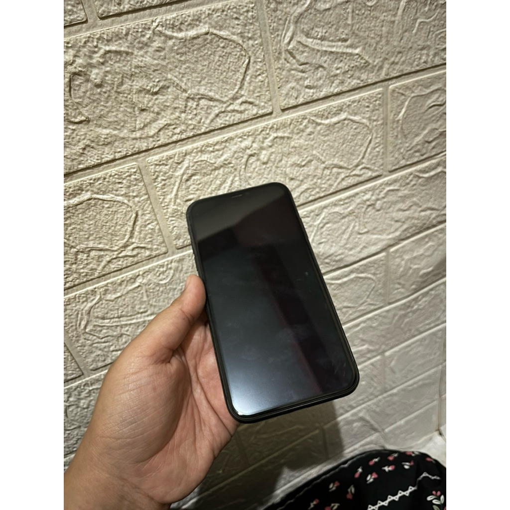 IP 11 64GB second ex ibox