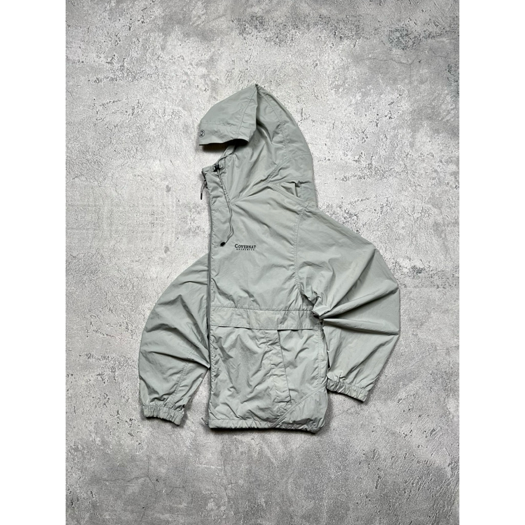 Jaket Windbreaker Covernat Packable