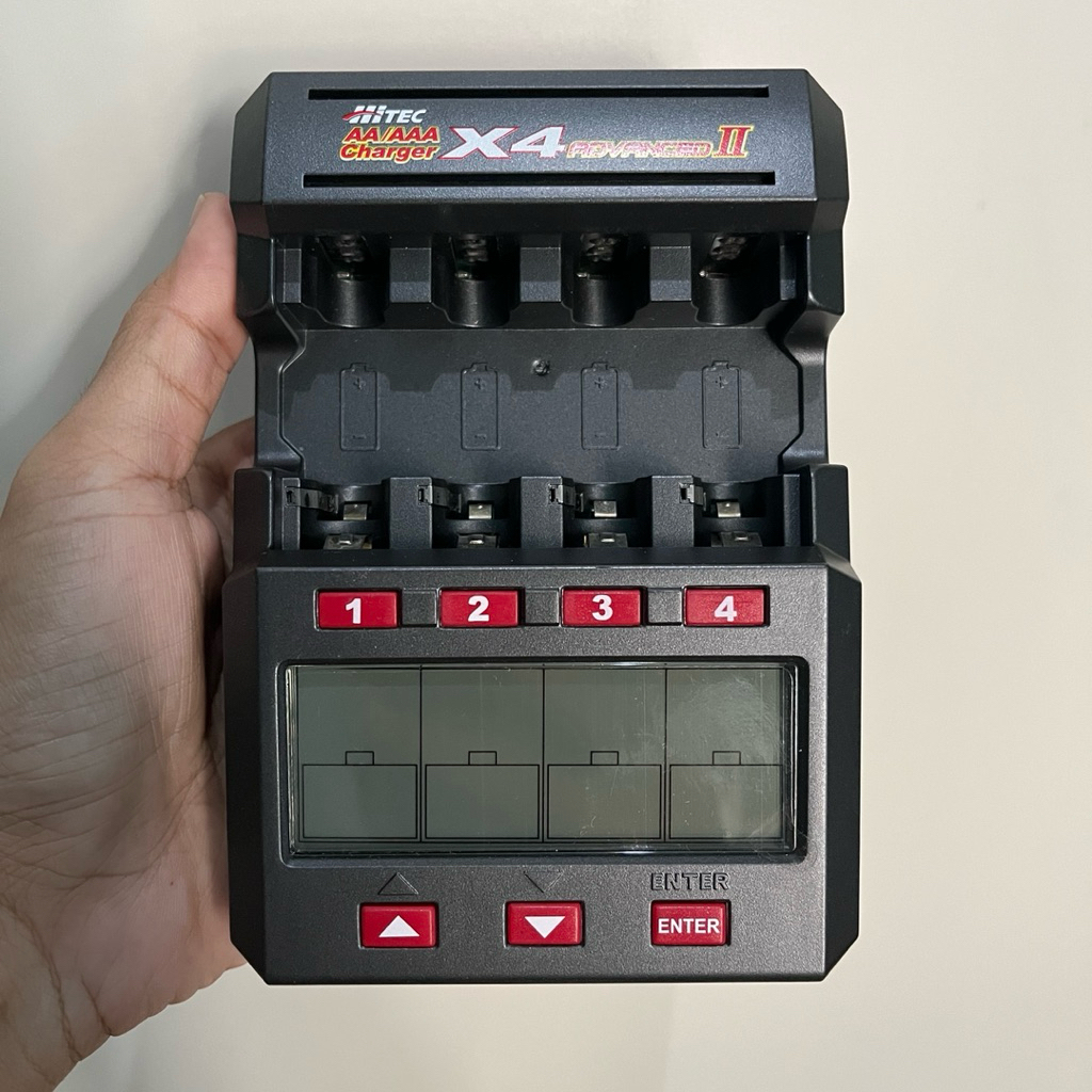 HITEC X4 ADVANCED II MULTI CHARGER MINI 4WD