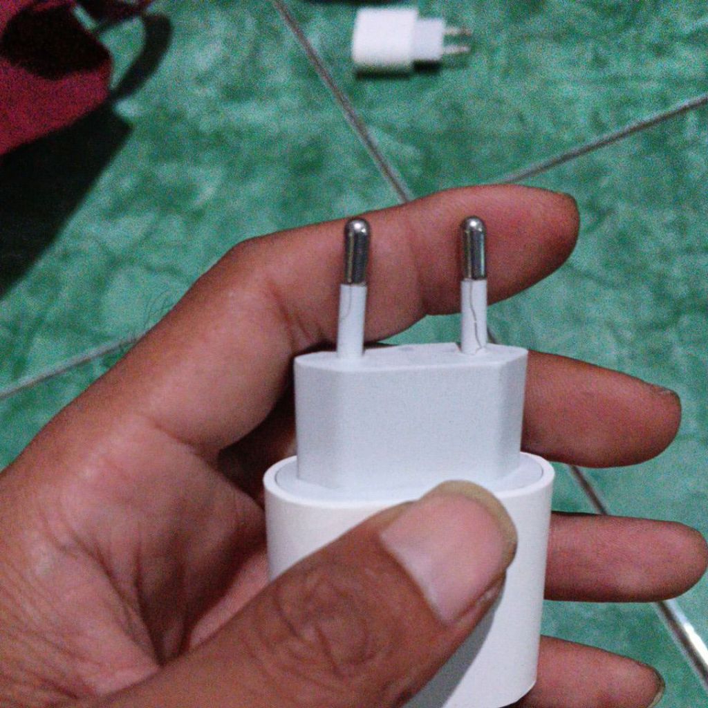 batok charger iPhone original minus