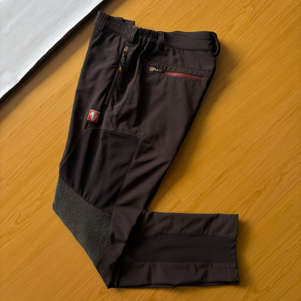 Celana Outdoor Blackyak