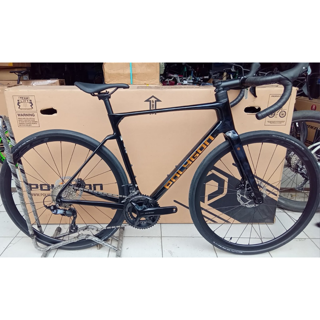 Sepeda Road Bike POLYGON STRATTOS 7 METALIC BLACK 2 x 12 speed - FREE JERSEY dan HELM GARANSI RESMI