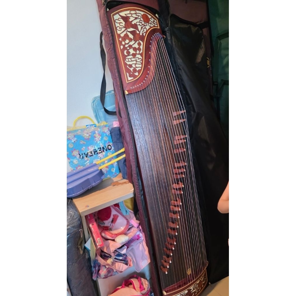 guzheng kecapi dunhuang