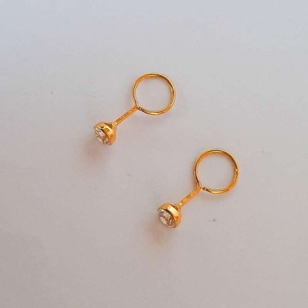 28. anting bayi emass titanium bentuk toge