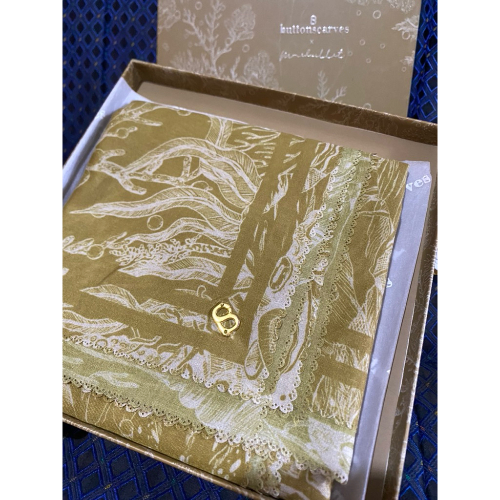 Preloved Buttonscarves El mar minorca - seaweed