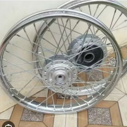 Velg pelek depan belakang motor honda supra fit new second original copotan
