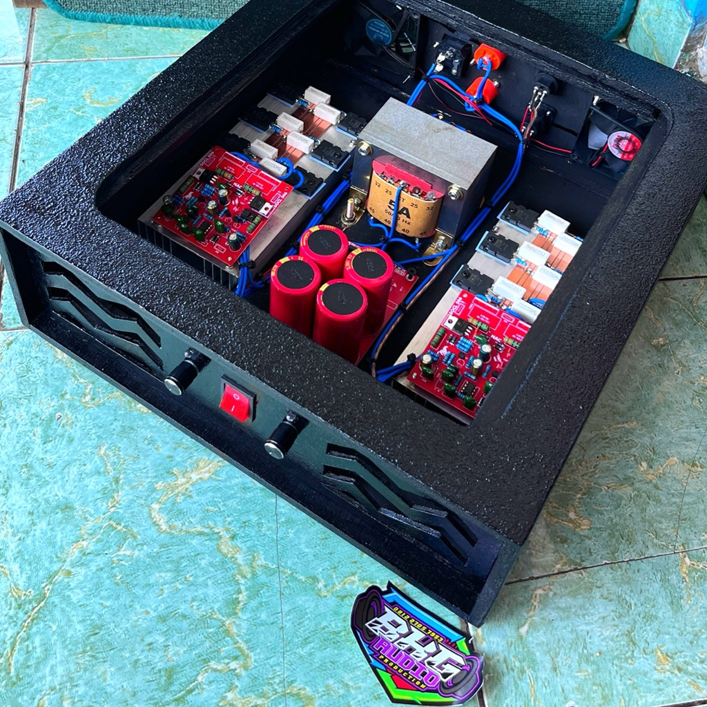 POWER AMPLFIER RAKITAN 5 AMPERE BESAR merk BELL CT 45 ,2 CHANNEL/STEREO