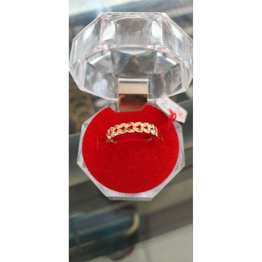 Cincin Model Daun Shimmer