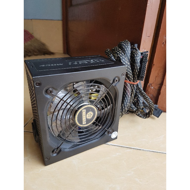 PSU Enermax NAXN 450 80+ 8 dan 6 pin vga