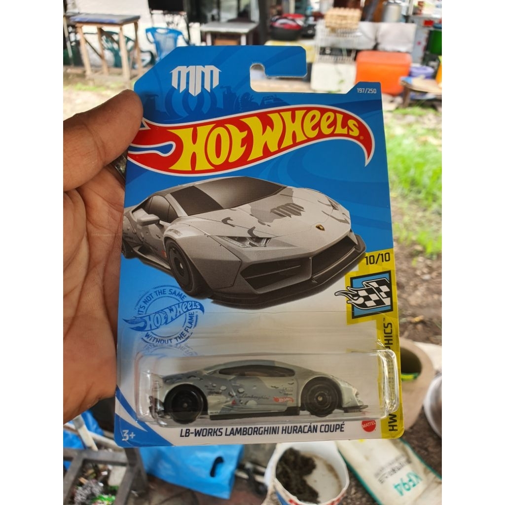 HOT WHEELS LBWK LAMBORGHINI HURACAN CARD INTERNASIONAL