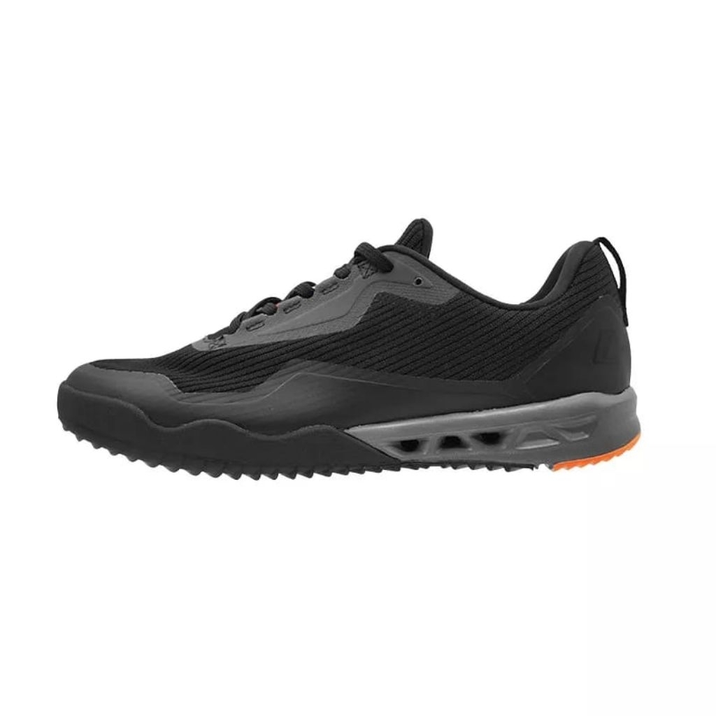 Sepatu League Magma U Hitam Outdoor Shoes Cowo Cewe Hiking Pria Wanita Original