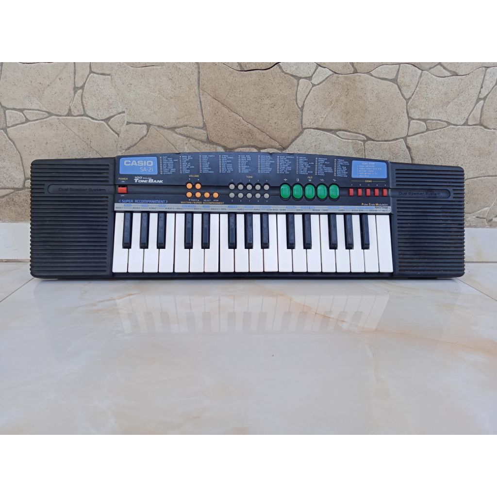 Piano CASIO SA21