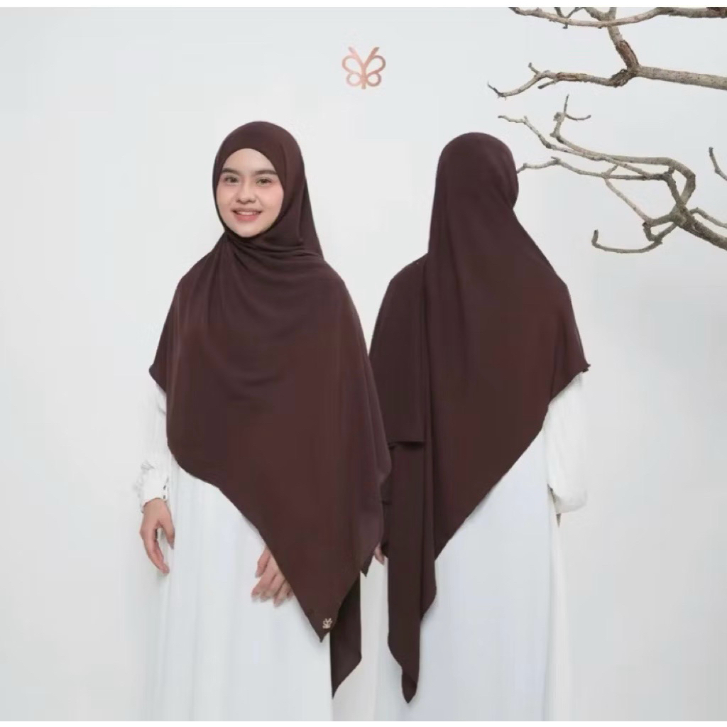 NWT Tugba Pashmina by yoora sarah
