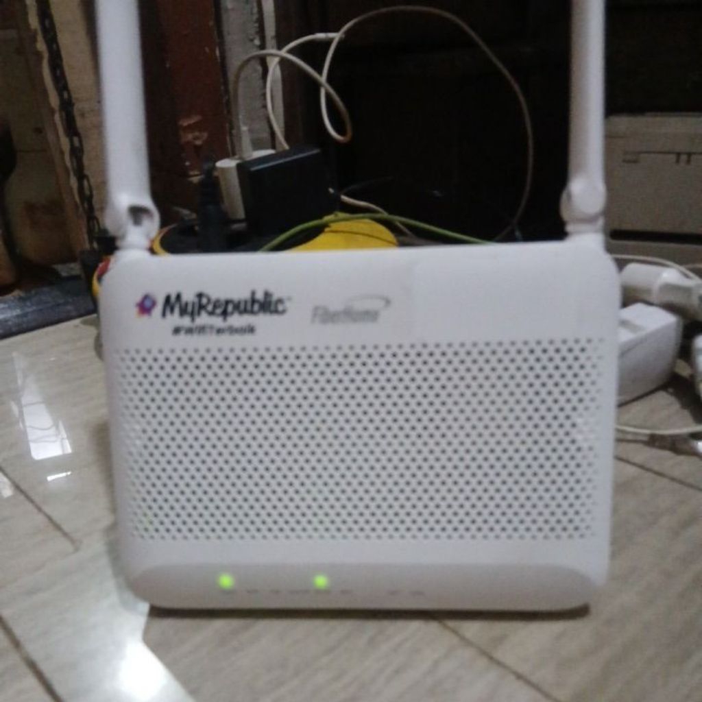 Router FIBERHOME (HG6543C7)(HG6145F1)port biru unit saja