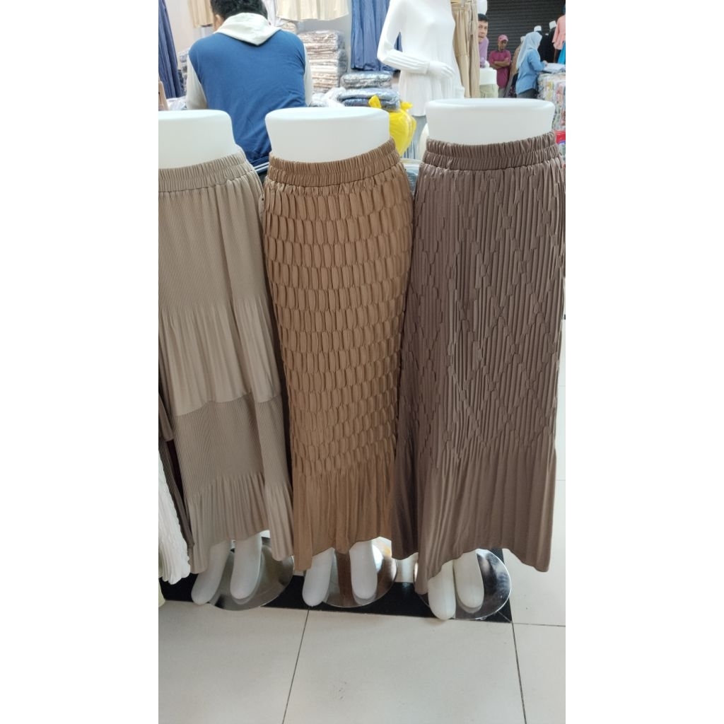 rok plisket gunting A, rok guru,rok pesta