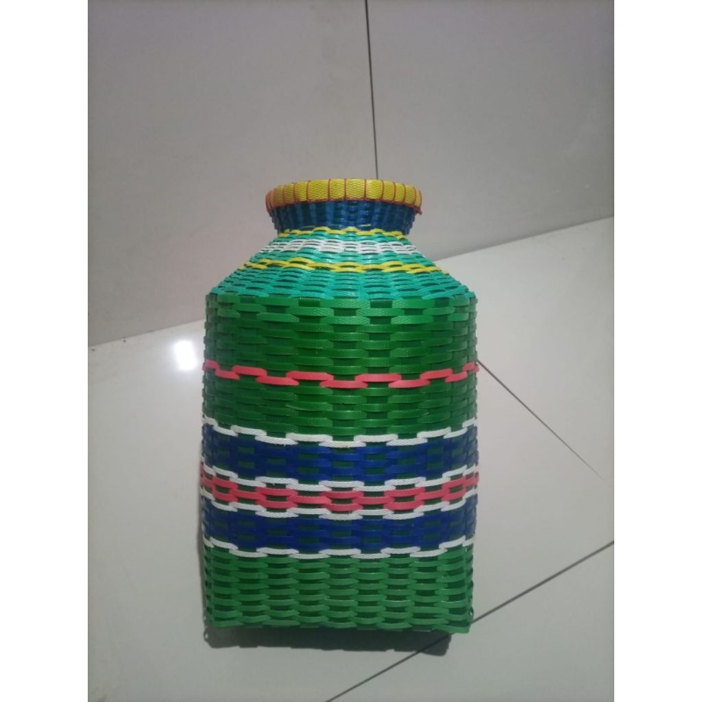 kepis ikan/Kembu wadah ikan ukuran 2 kg sampai 10 kg bahan plastik