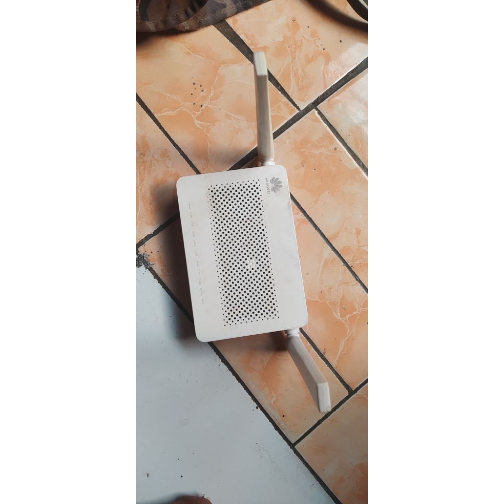 ROUTER HUAWEI EG8141V5
