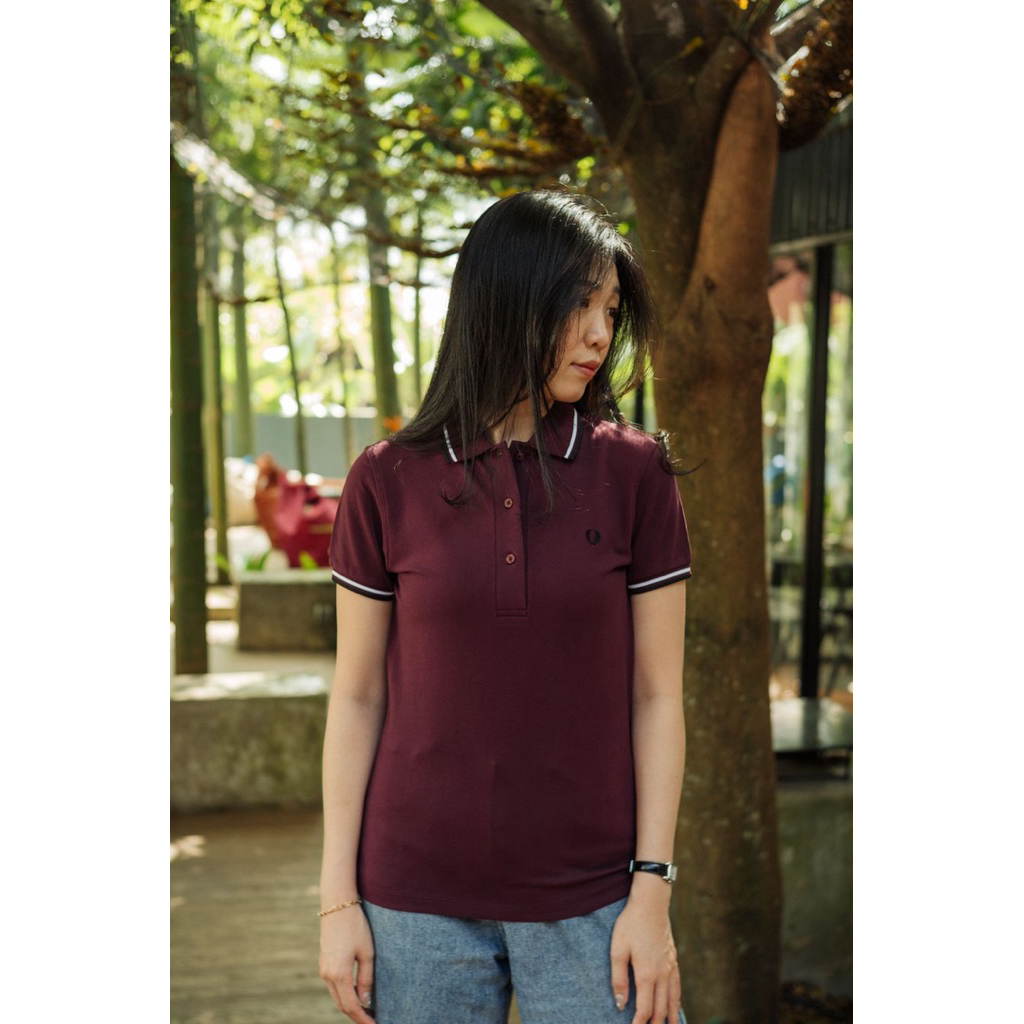 Fred Perry White Black Tipped Polo Maroon Original Woman Fit / Kaos Polo Fred Perry Authentic