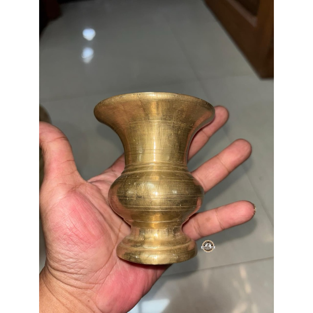 VAS paidon kuningan lawas size kecil