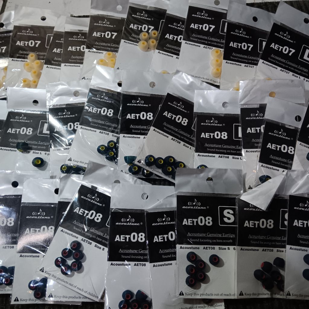 Eartips Acoustune AET 07 / 08 perpasang