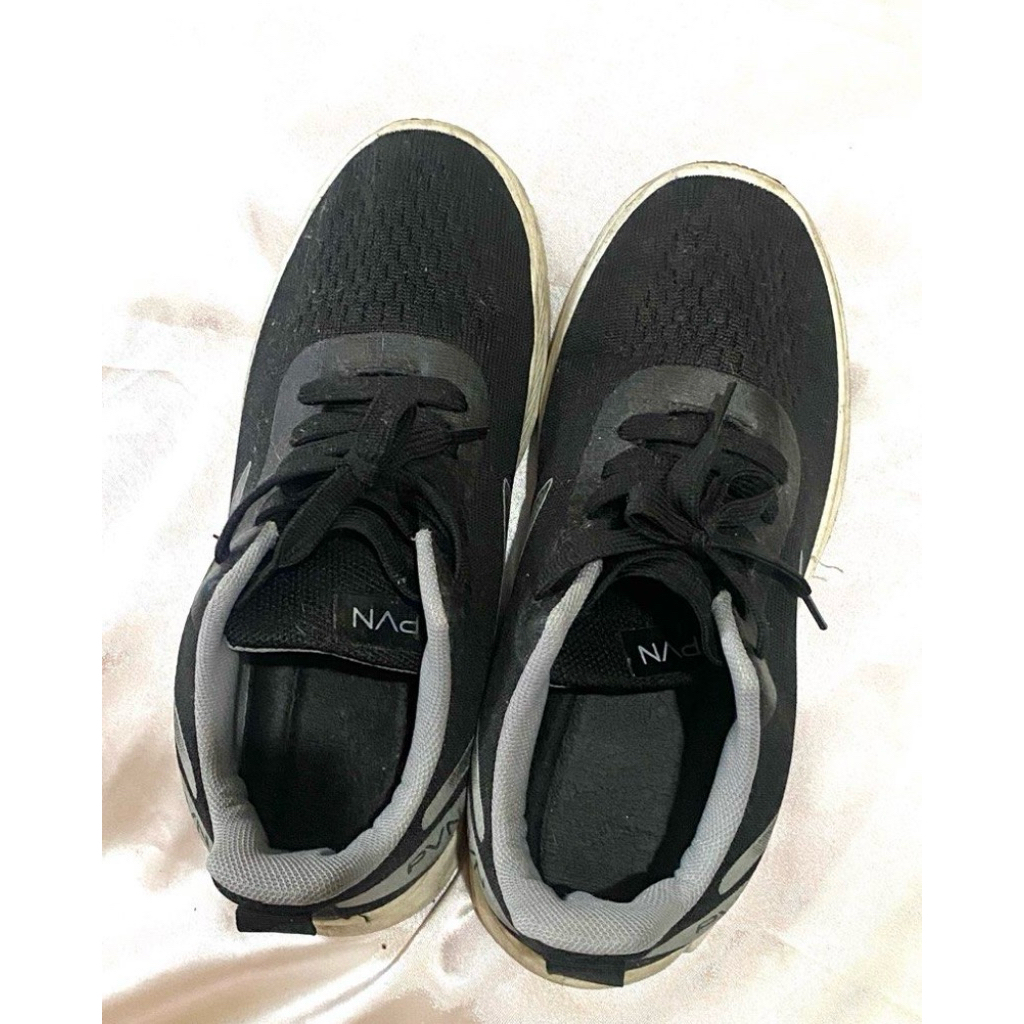 Sepatu Wanita / Sepatu Lari Wanita / Sepatu PVN