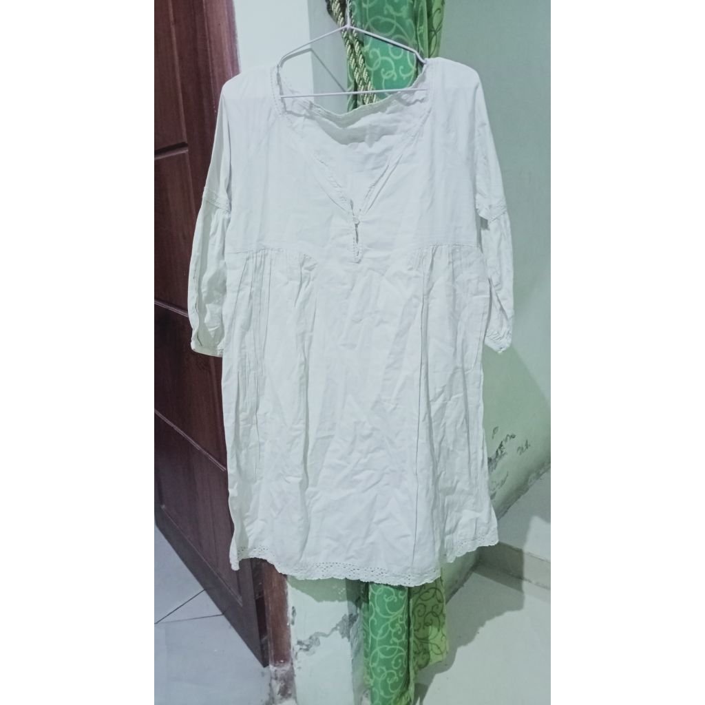 preloved dress renda lucu