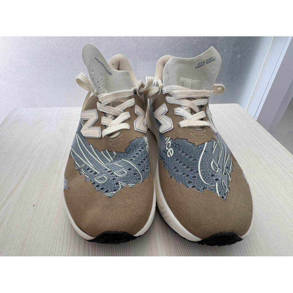 Sepatu New Balance NB Tokyo Design Studio FuelCell RC Elite v2 Size 45/29Cm