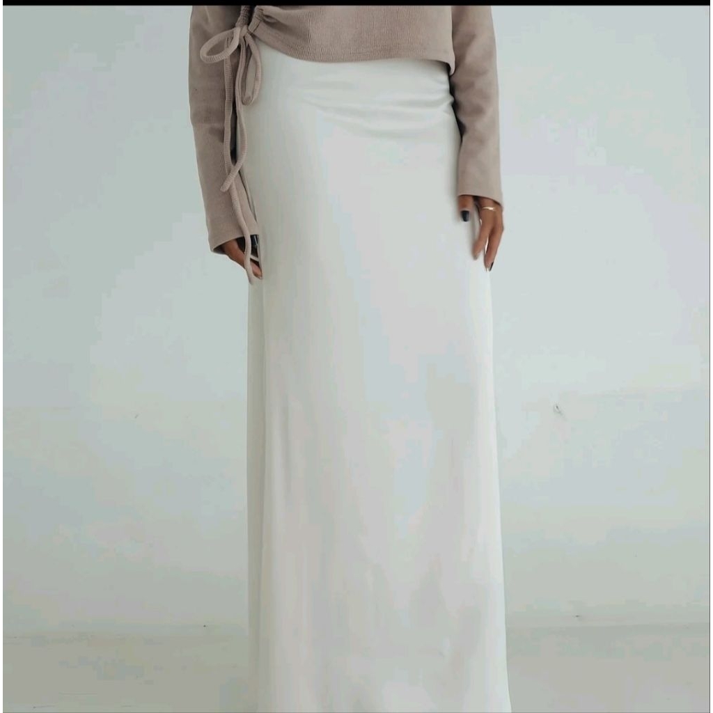 Puff It Up Rok Satin Ivory PL