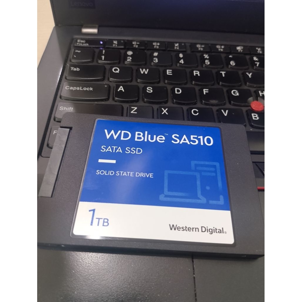 SSD SATA 1TB Bekas
