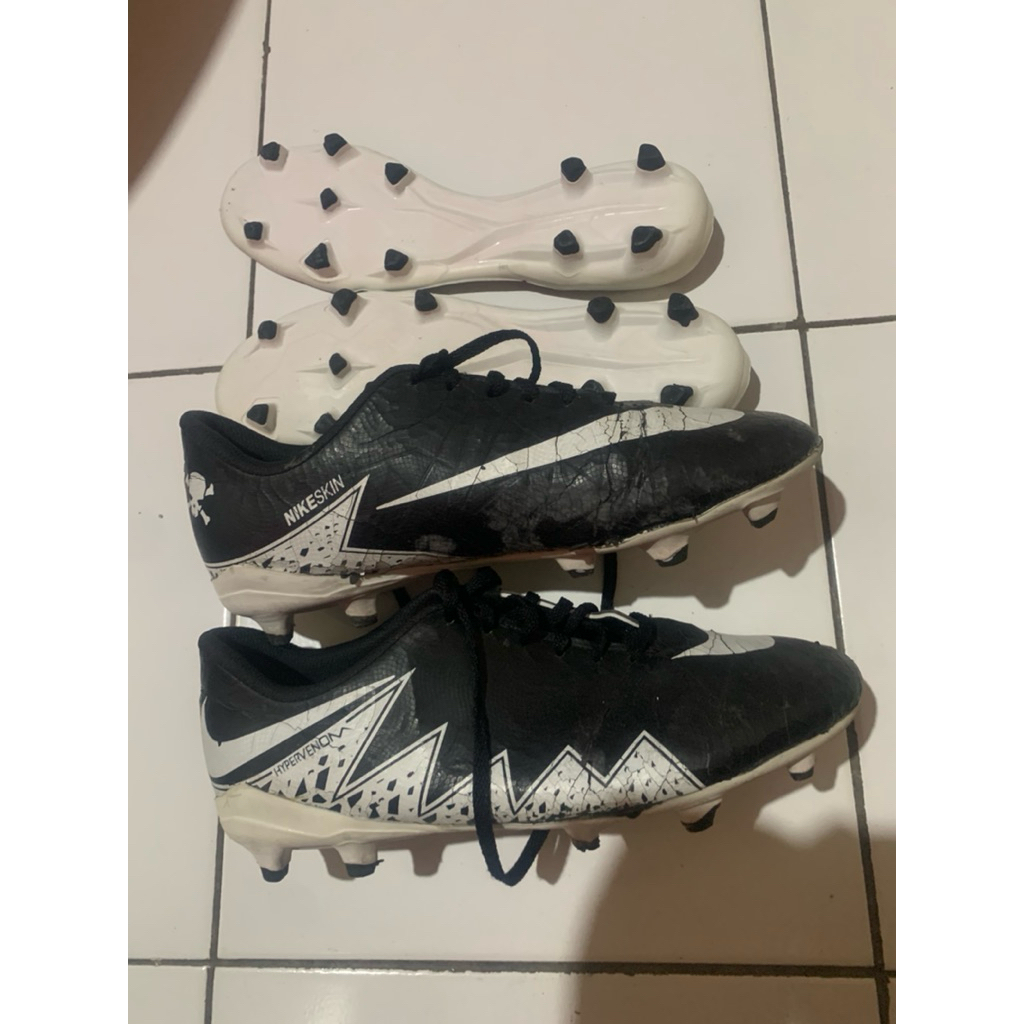 sepatu mini soccer futsal nike second 41 bonus outsole