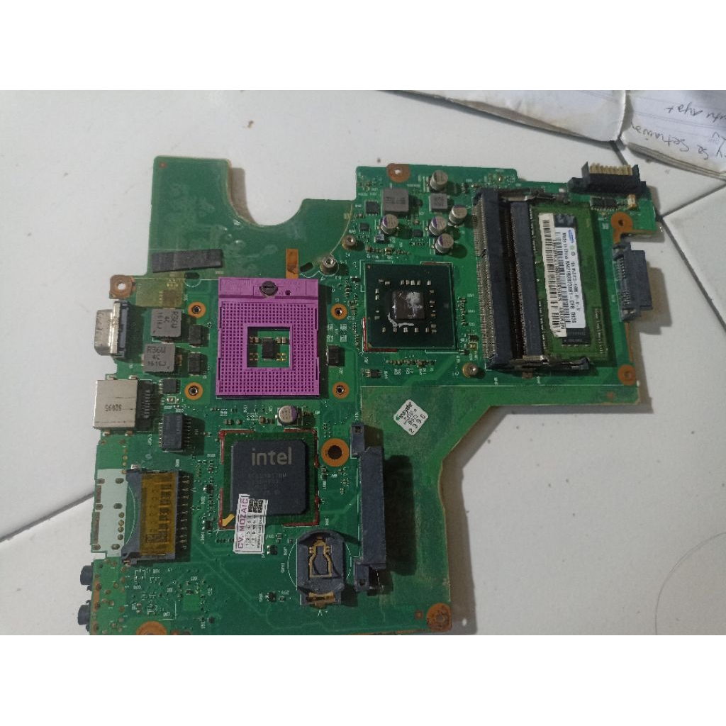 Mobo Toshiba C600