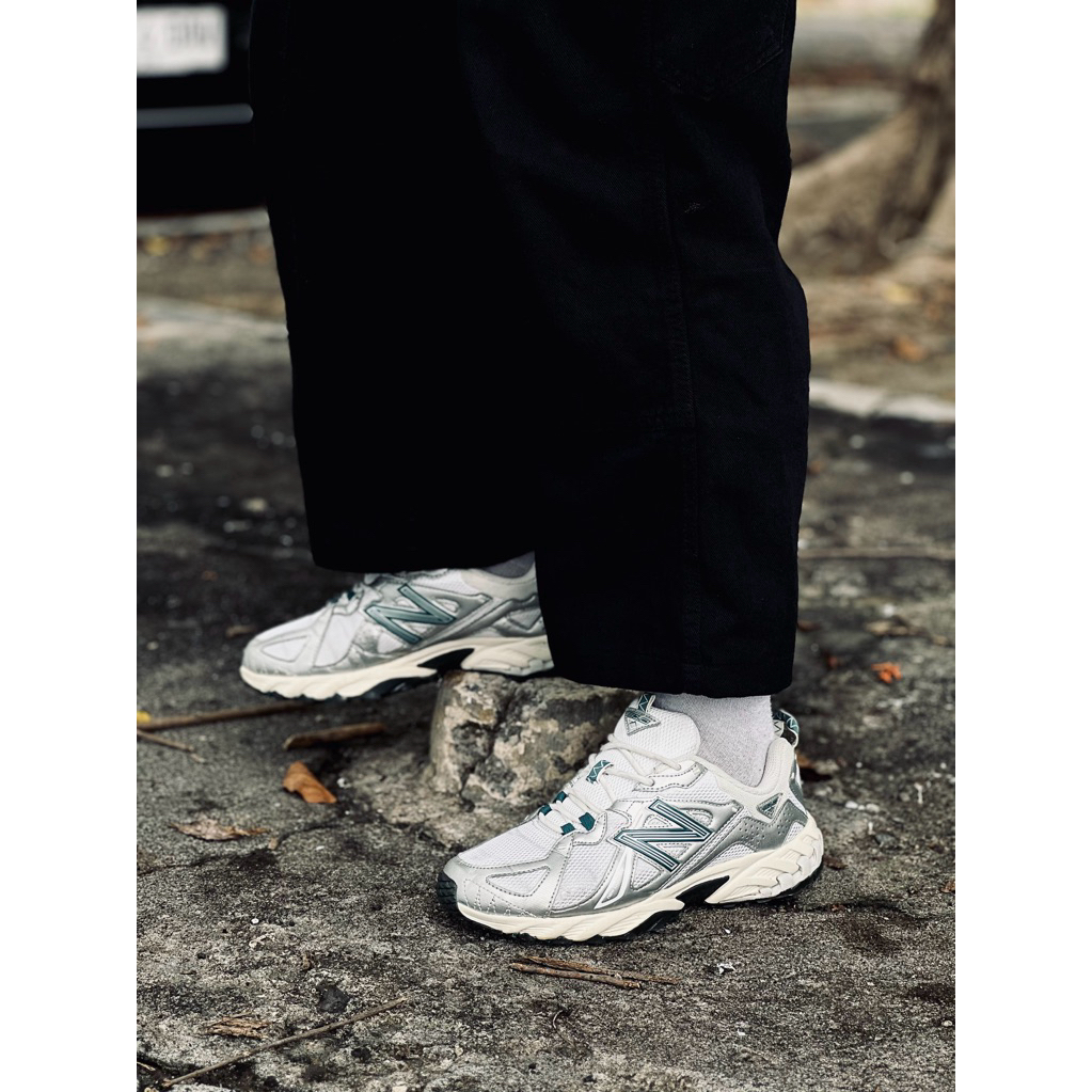 NB 610 RETRO WHITE GREEN METALIC