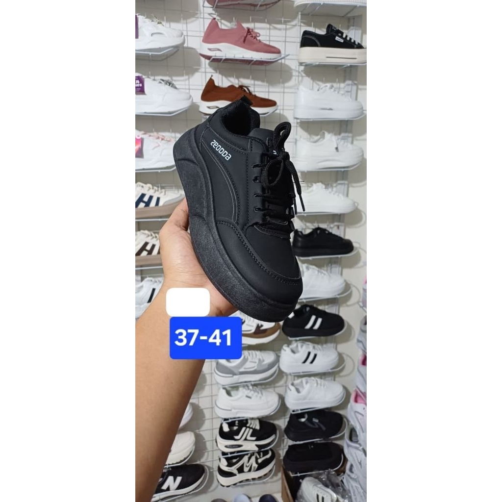 ZEODDA Sepatu Fashion Import Hitam Polos Sepatu Sekolah SMP SMA