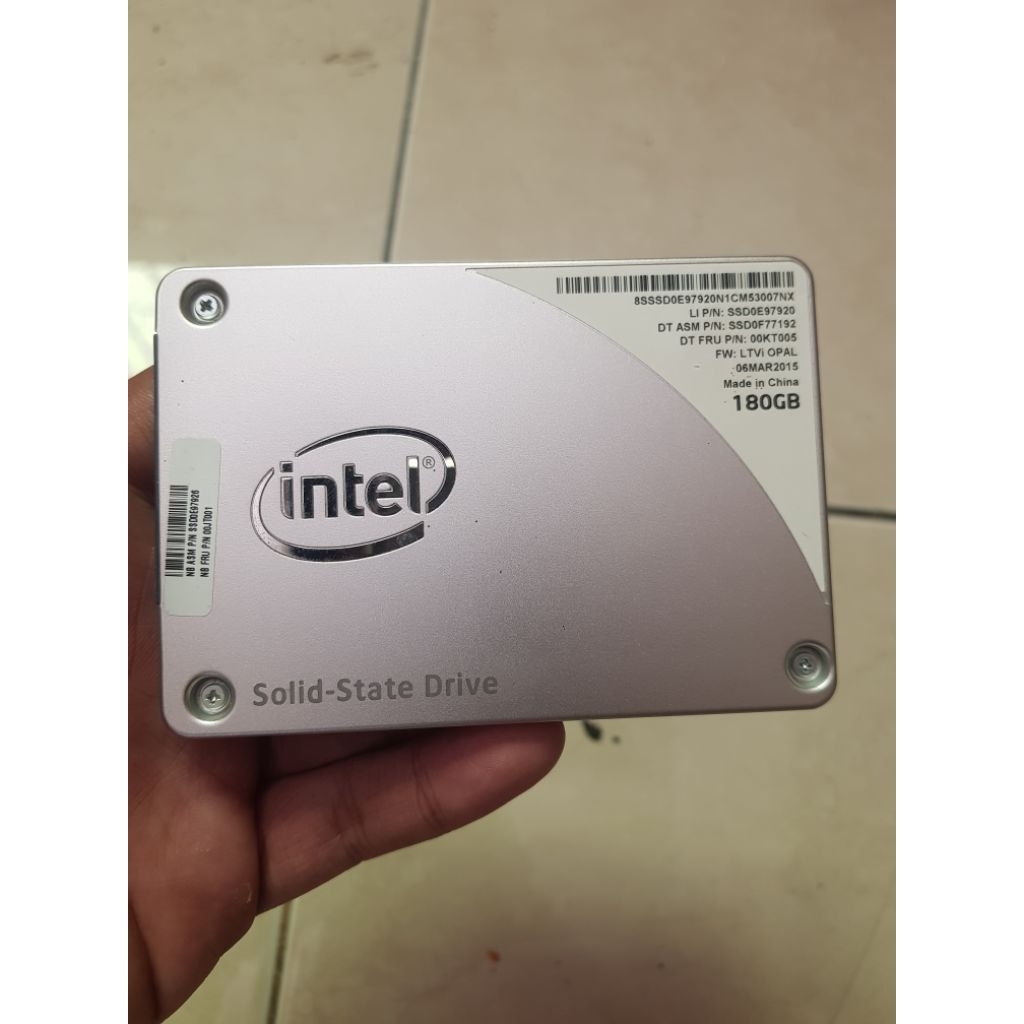 SSD INTEL 180GB