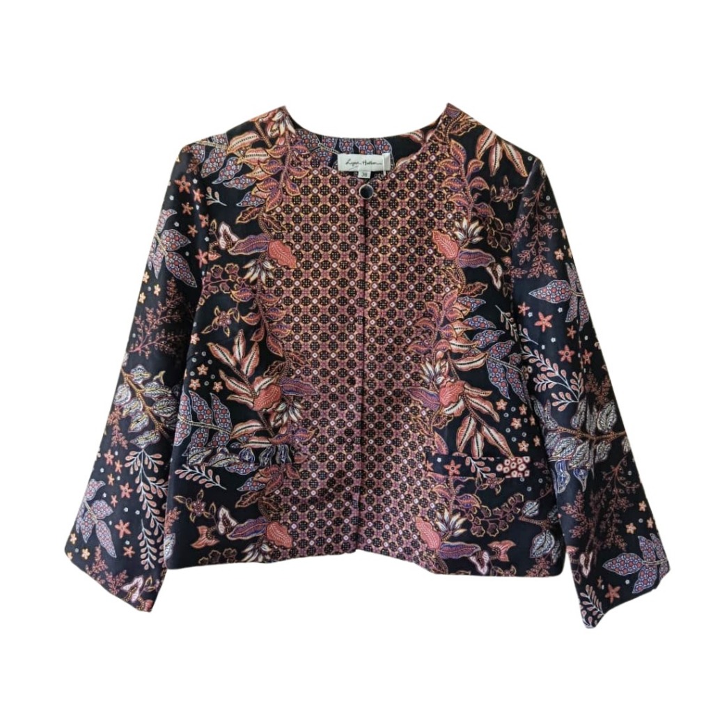 Lyne Halim Outer Batik Etnik Hitam – Blazer Wanita Elegan, BLZ-3421