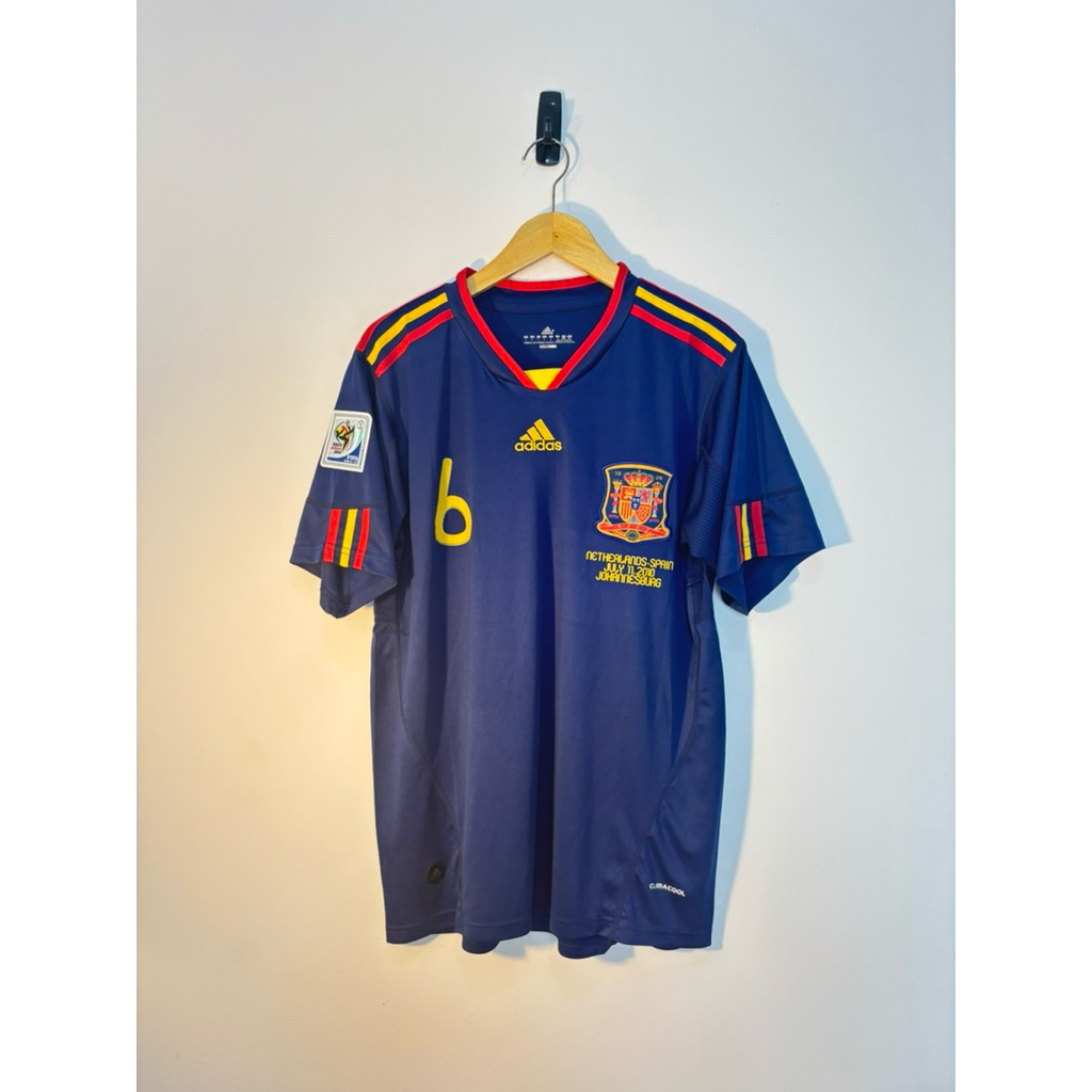 Jersey Spain Away 2010 Iniesta 6 – Size L