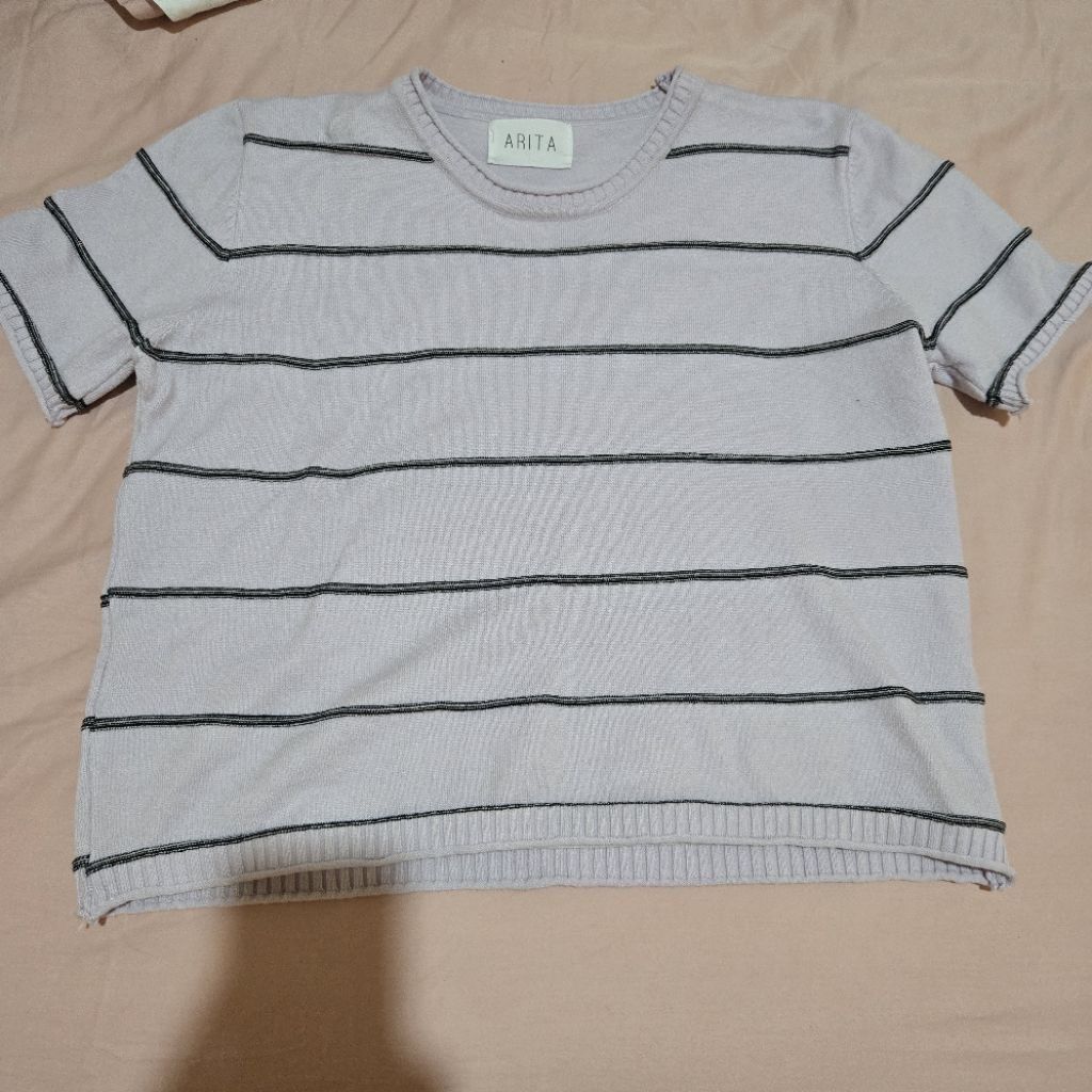 atasan knit salur arita (preloved)