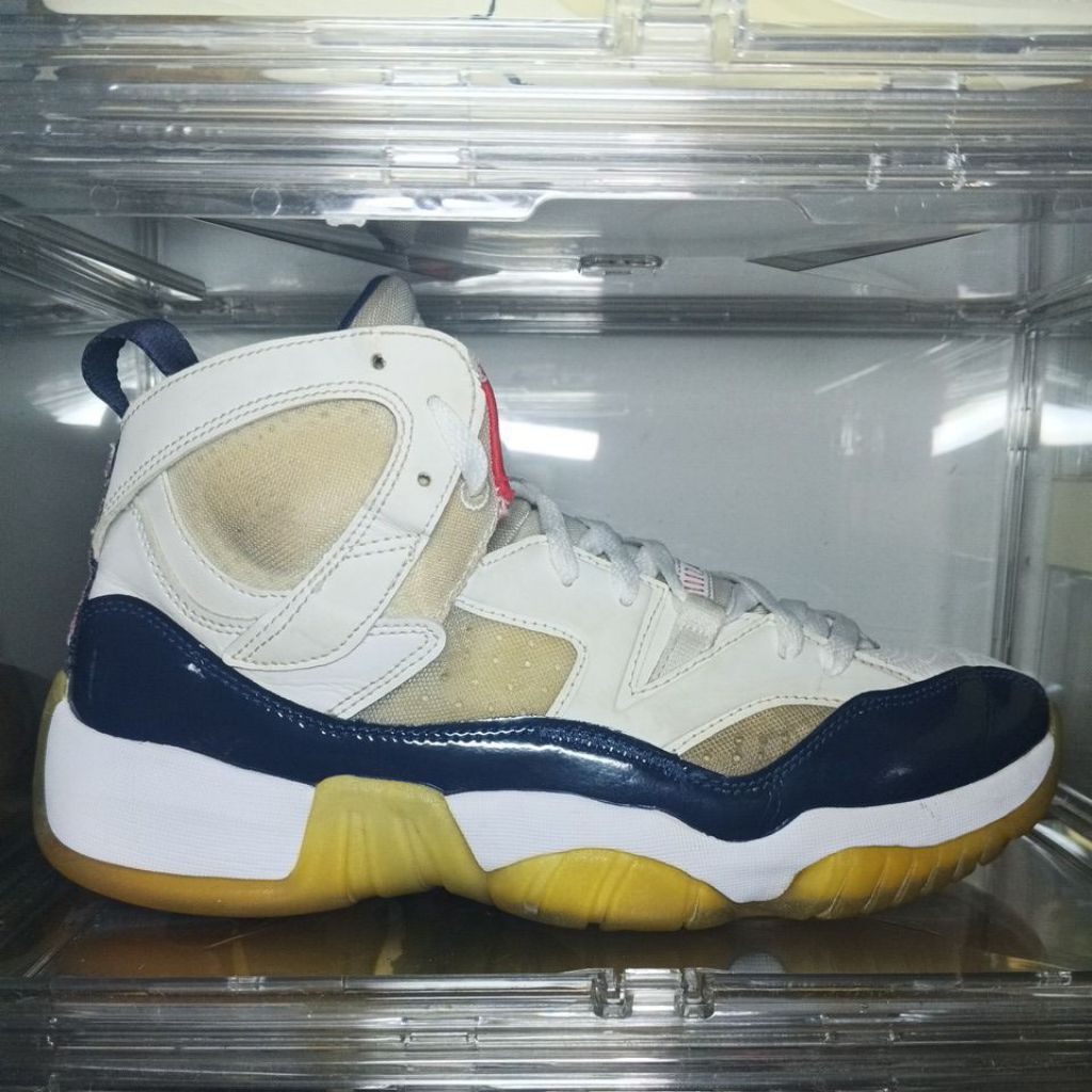 Jual sepatu Basket Second