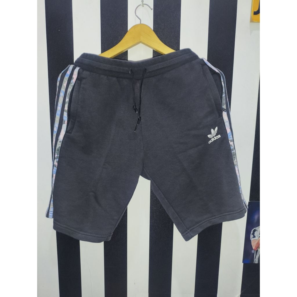 Celana Pendek Adidas Original