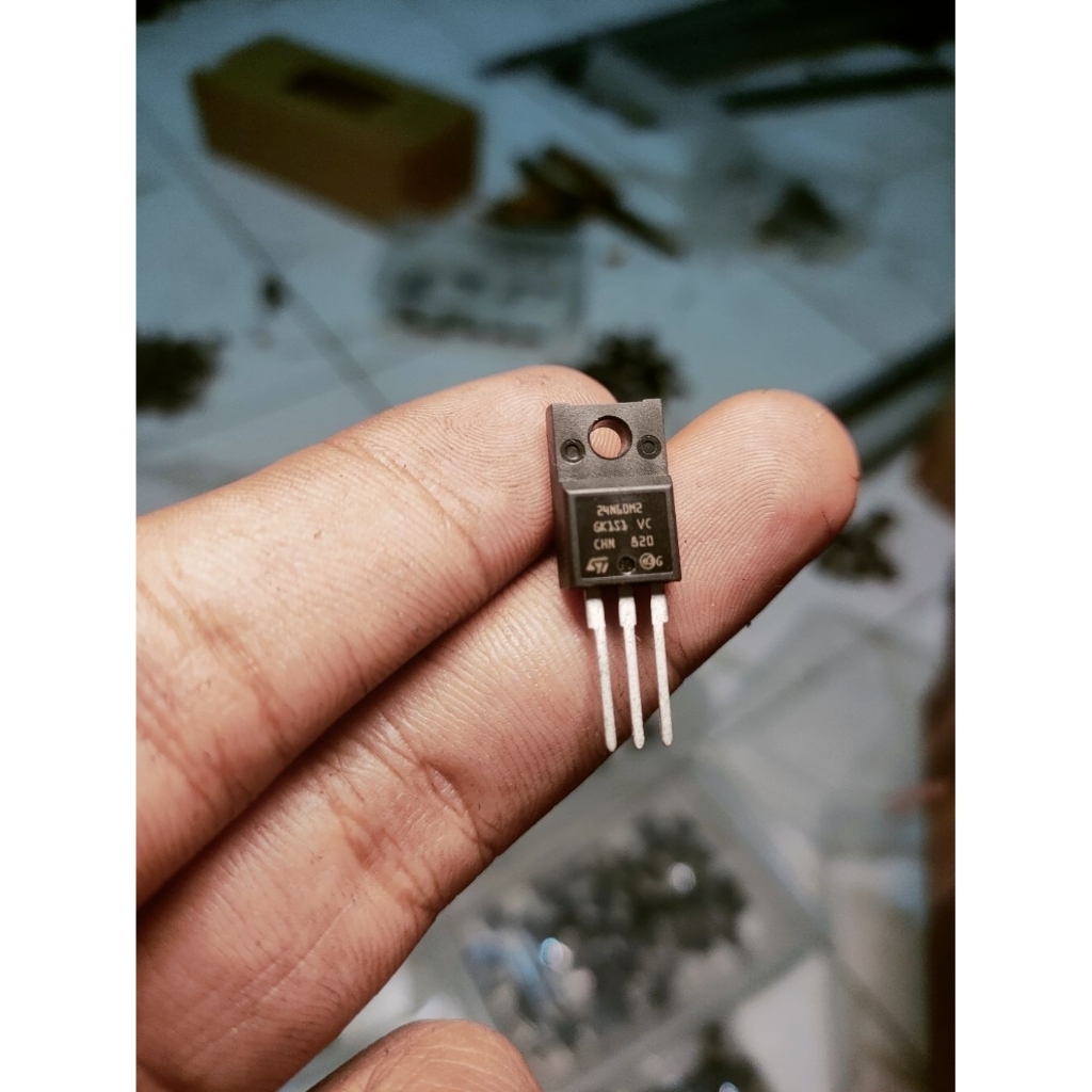NEW 1PCS MOSFET ORIGINAL 24N60M2 24N60 18A 600V