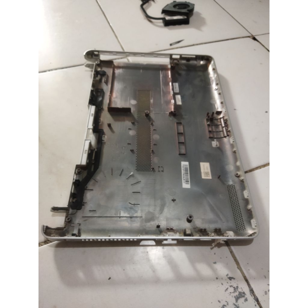 casing bawah hp 14 bw500au cocok buat seri bw BS