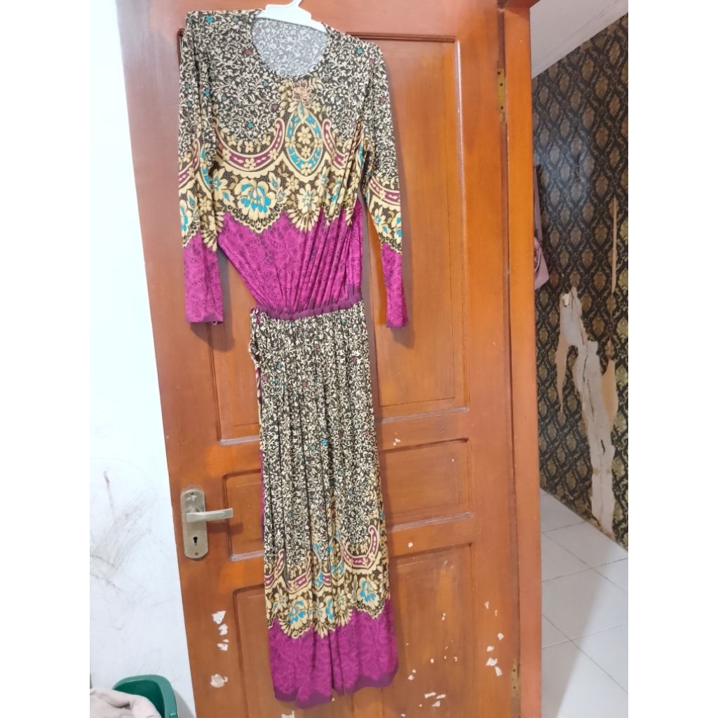 gamis harian adem